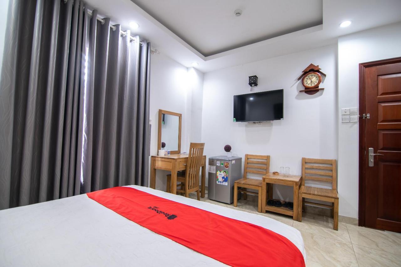 Reddoorz Plus New Sun Hotel Ho-Chi-Minh-Stadt Exterior foto