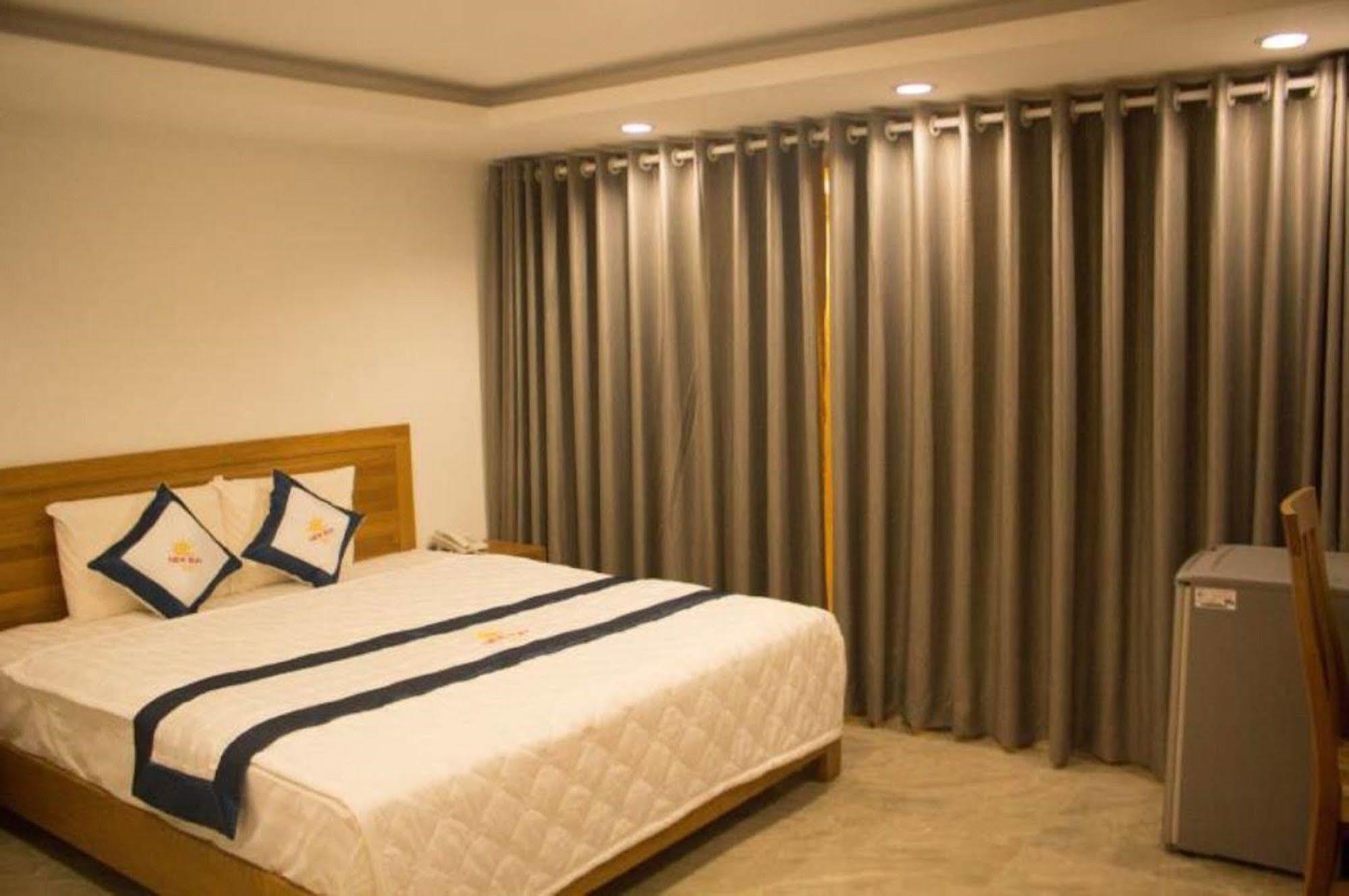 Reddoorz Plus New Sun Hotel Ho-Chi-Minh-Stadt Exterior foto