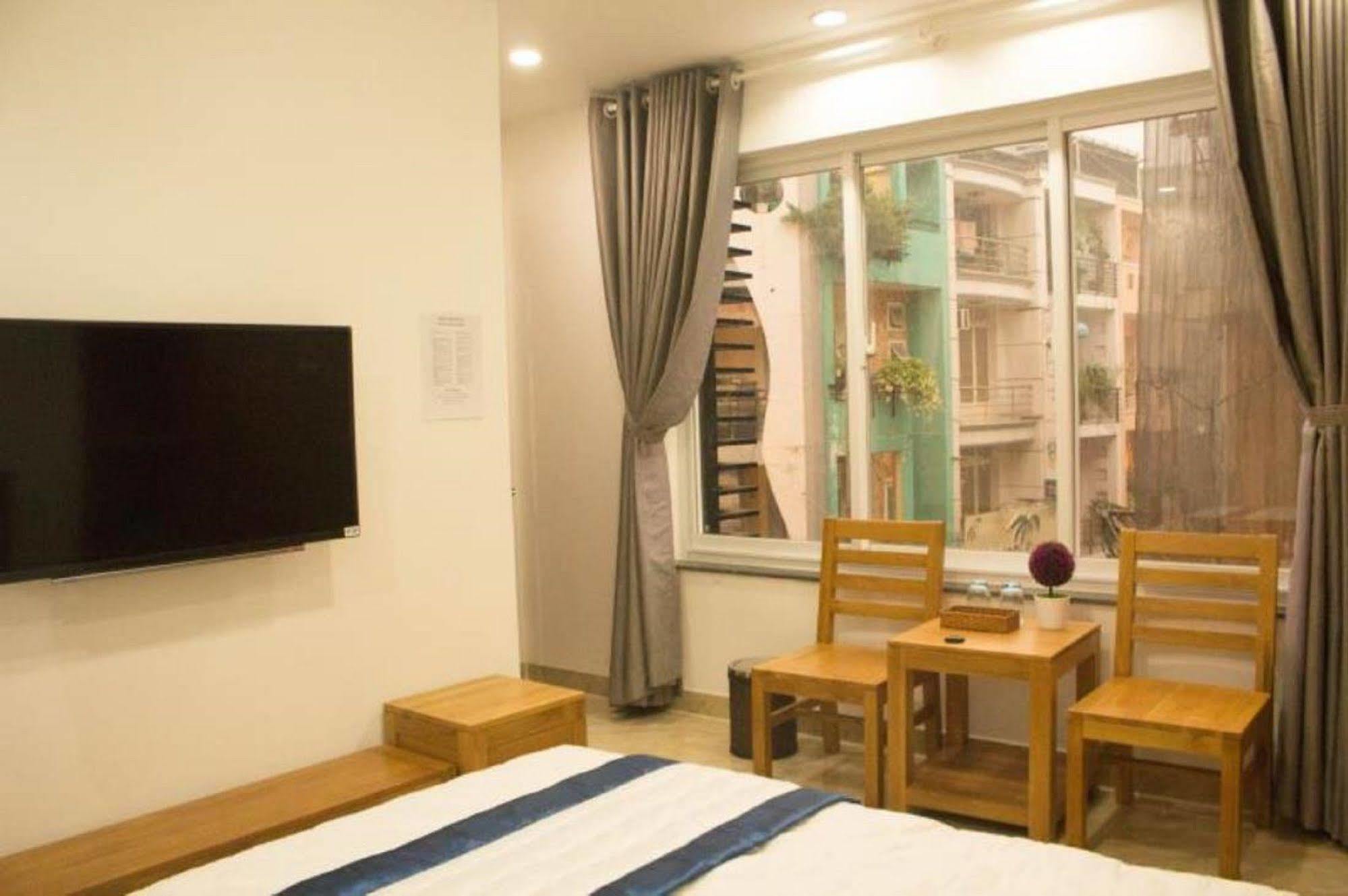Reddoorz Plus New Sun Hotel Ho-Chi-Minh-Stadt Exterior foto
